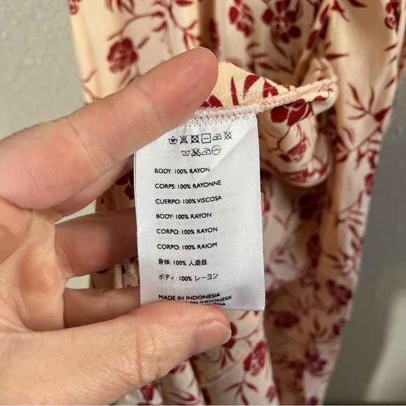 FAITHFULL THE BRAND x ANTHROPOLOGIE Rivera Floral Wrap Midi Dress - Picture 11 of 12